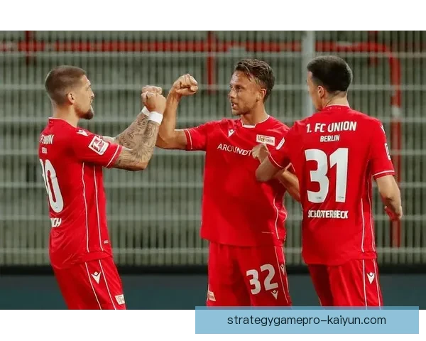 霍伊别尔战术适配性表现稳健，成为球队中场核心的关键所在